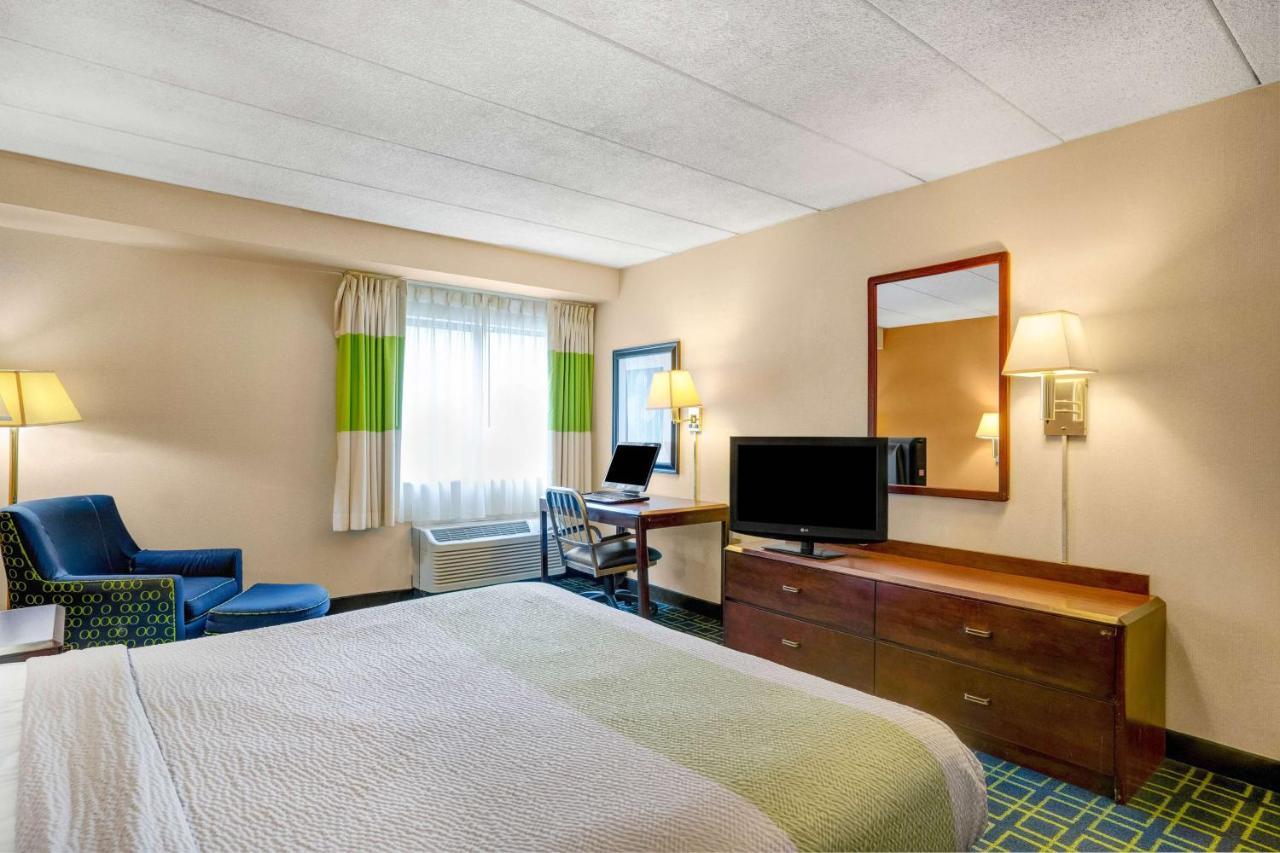 Motel 6-Milford, Ct ภายนอก รูปภาพ