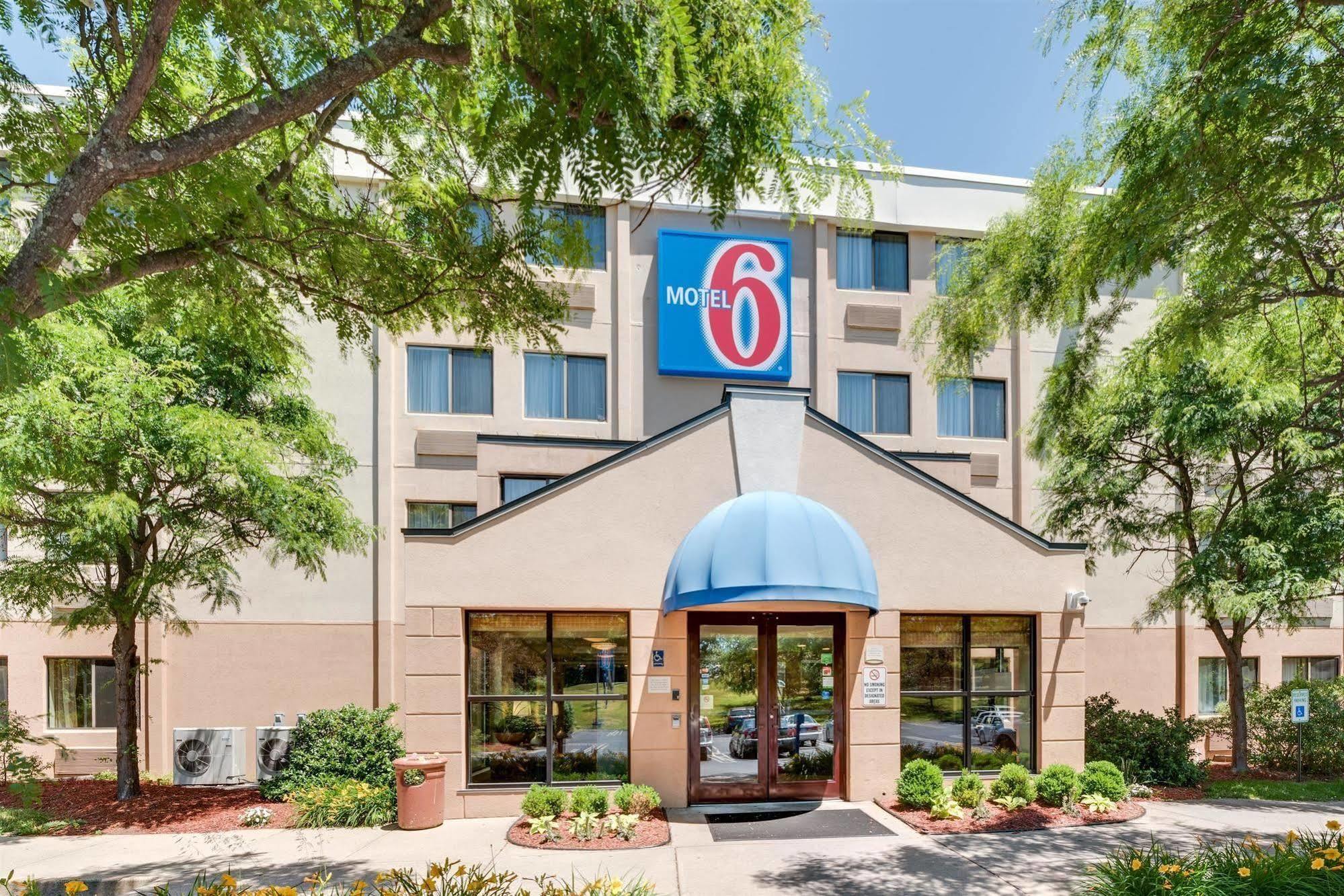 Motel 6-Milford, Ct ภายนอก รูปภาพ